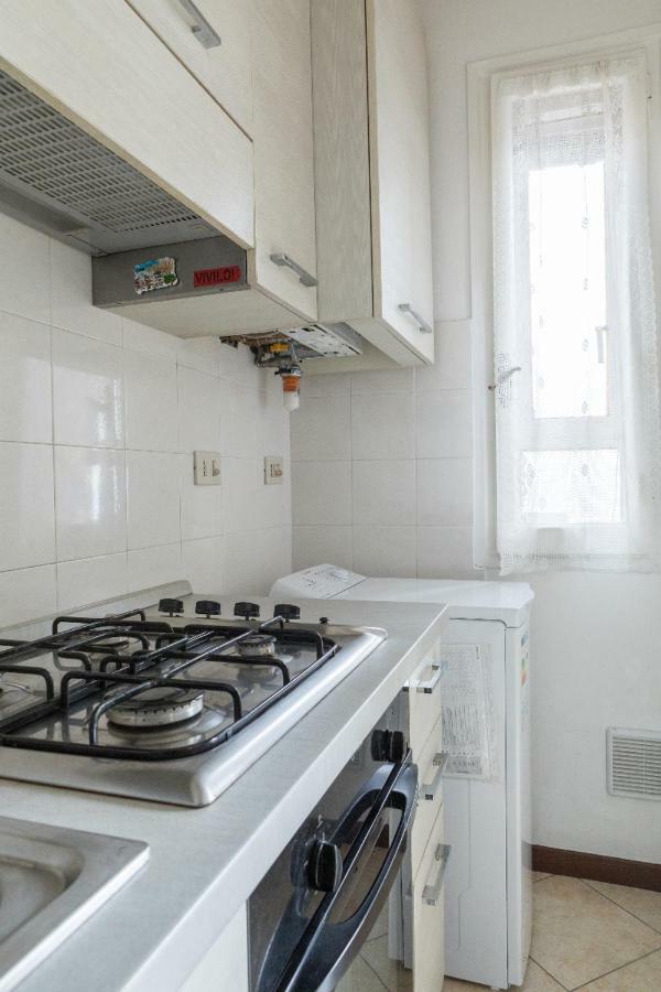 Nice Cozy Apartment In The Mainland Of Venice Mestre Exterior foto